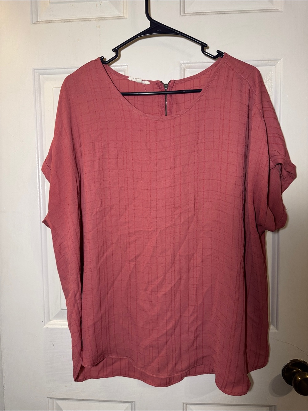 Maurices Relaxed Rose Tunic Top with Subtle Check Texture
